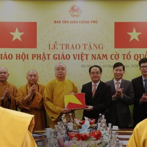 Thích Chân Quang thành “ma câm”, Thích Trúc Thái Minh “thụt vòi”!