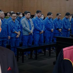 Vụ bắt giữ cựu Chánh án Nguyễn Văn Bường, nước cờ gì của T. Lâm cận ĐH14?