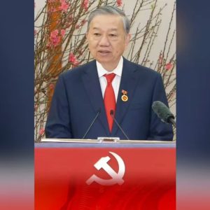 按“党龄”发春节奖金：钱从哪里来？