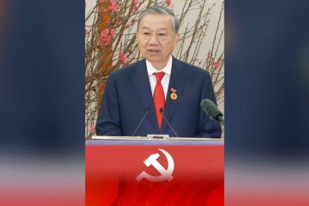 按“党龄”发春节奖金：钱从哪里来？