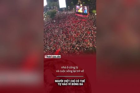 Người Việt chỉ có thể tự hào vì bóng đá