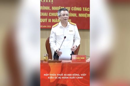Nộp thừa thuế 40.000 đồng, Việt kiều Úc bị hoãn xuất cảnh